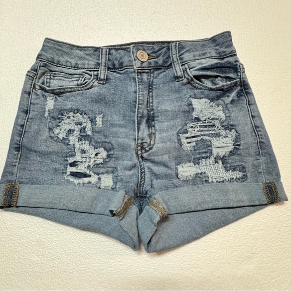 SO Blue Distressed Jean Shorts women - Picture 1 of 8